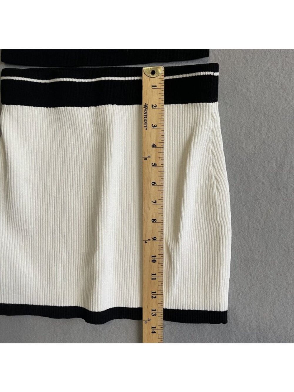 SMFK White Black Ribbed Knit 2 Piece Crop Top Mini Skirt Set Cross Embroidery S - Picture 8 of 10